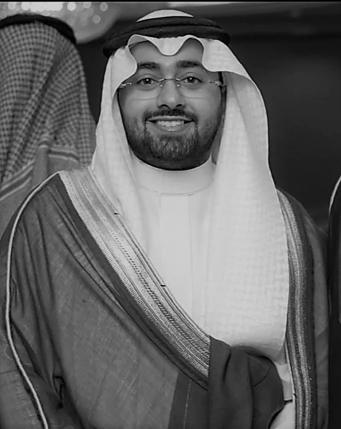 م. عبدالله مشاري الحسيني، المالك والمدير العام